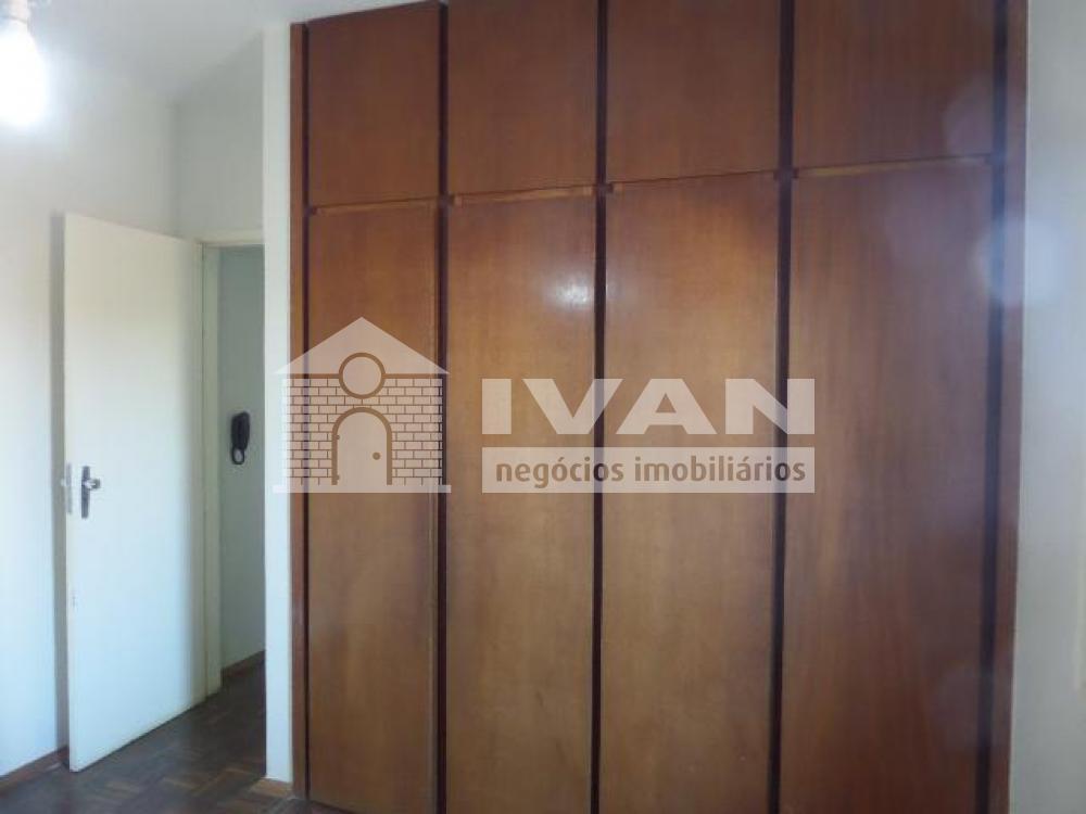 Alugar Casa / Padrão em Uberlândia R$ 2.350,00 - Foto 29