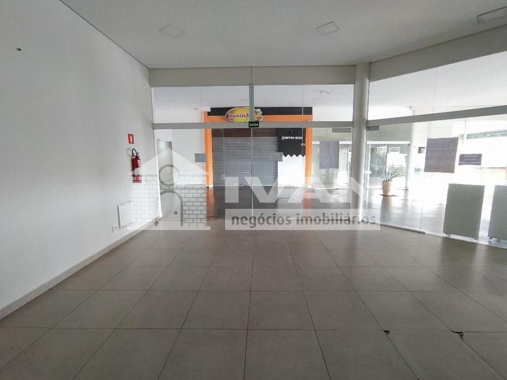 Alugar Comercial / Loja em Uberlândia R$ 2.147,00 - Foto 5