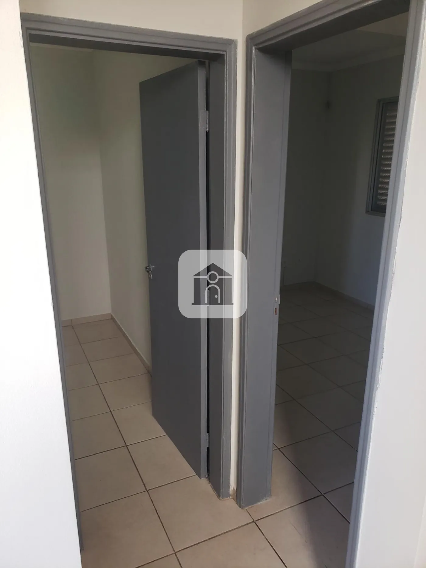 Alugar Apartamento / Cobertura em Uberlândia R$ 1.500,00 - Foto 36