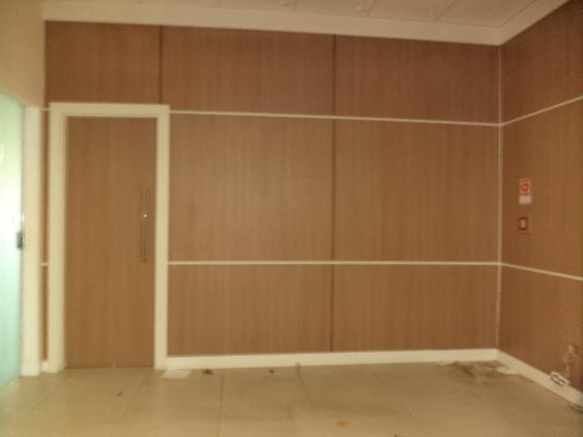 Alugar Comercial / Sala Comercial em Uberlândia R$ 12.300,00 - Foto 14