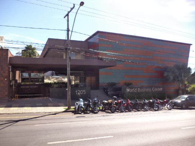 Alugar Comercial / Sala Comercial em Uberlândia R$ 12.300,00 - Foto 16