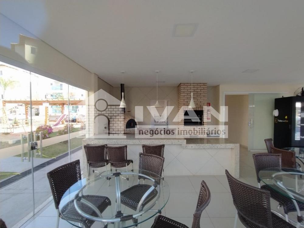 Alugar Apartamento / Padrão em Uberlândia R$ 1.850,00 - Foto 25