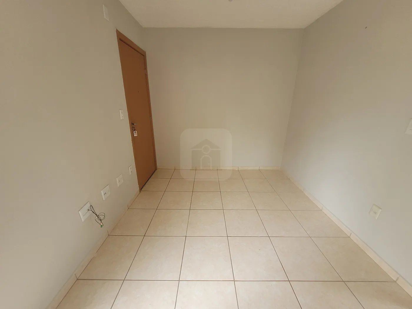 Alugar Apartamento / Padrão em Uberlândia R$ 950,00 - Foto 5