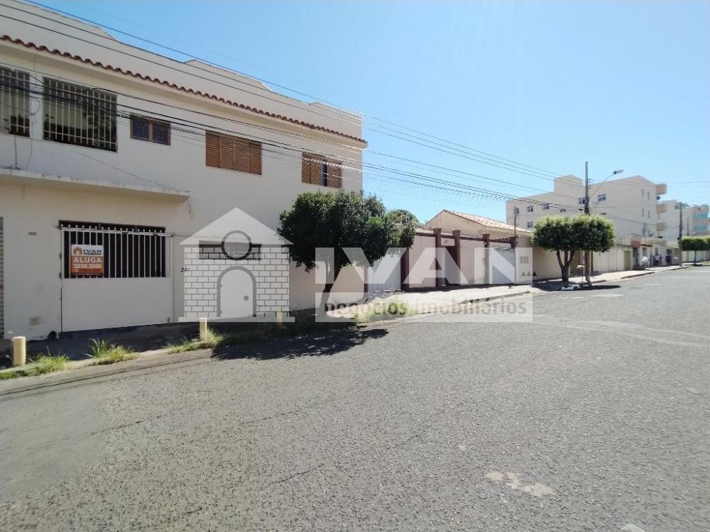 Alugar Casa / Colônia em Uberlândia R$ 950,00 - Foto 22
