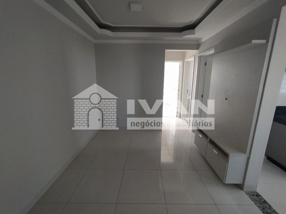 Comprar Apartamento / Padrão em Uberlândia R$ 340.000,00 - Foto 4