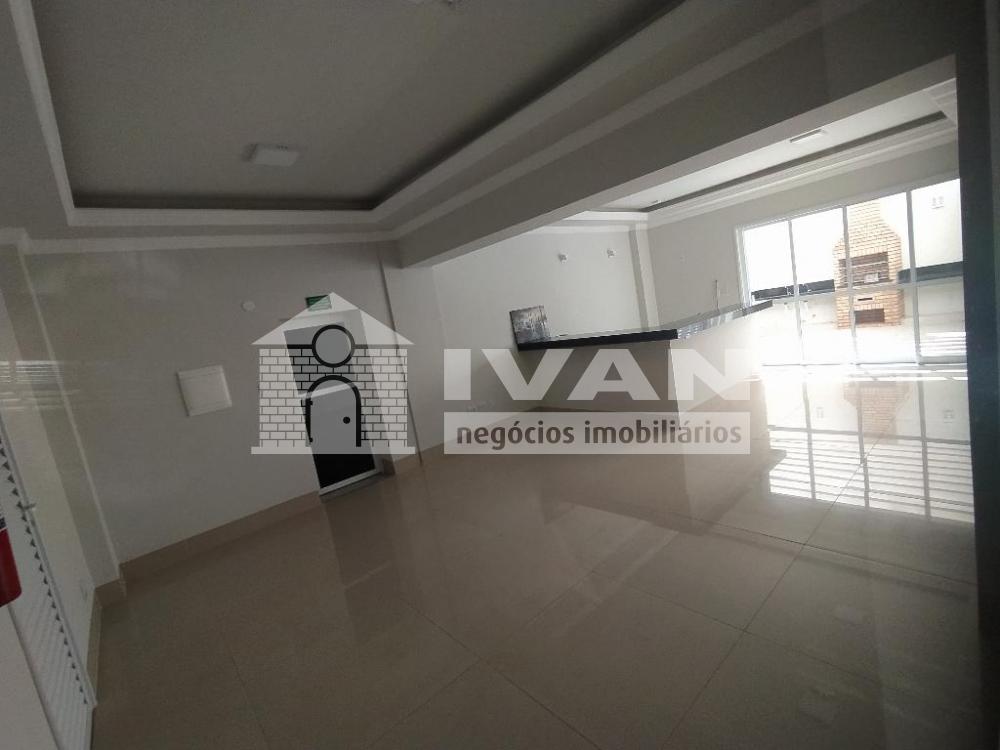 Comprar Apartamento / Padrão em Uberlândia R$ 340.000,00 - Foto 15