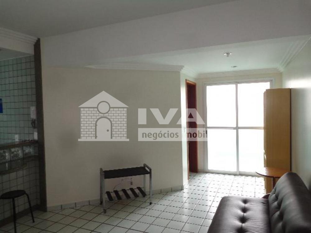 Alugar Apartamento / Padrão em Uberlândia R$ 2.300,00 - Foto 7