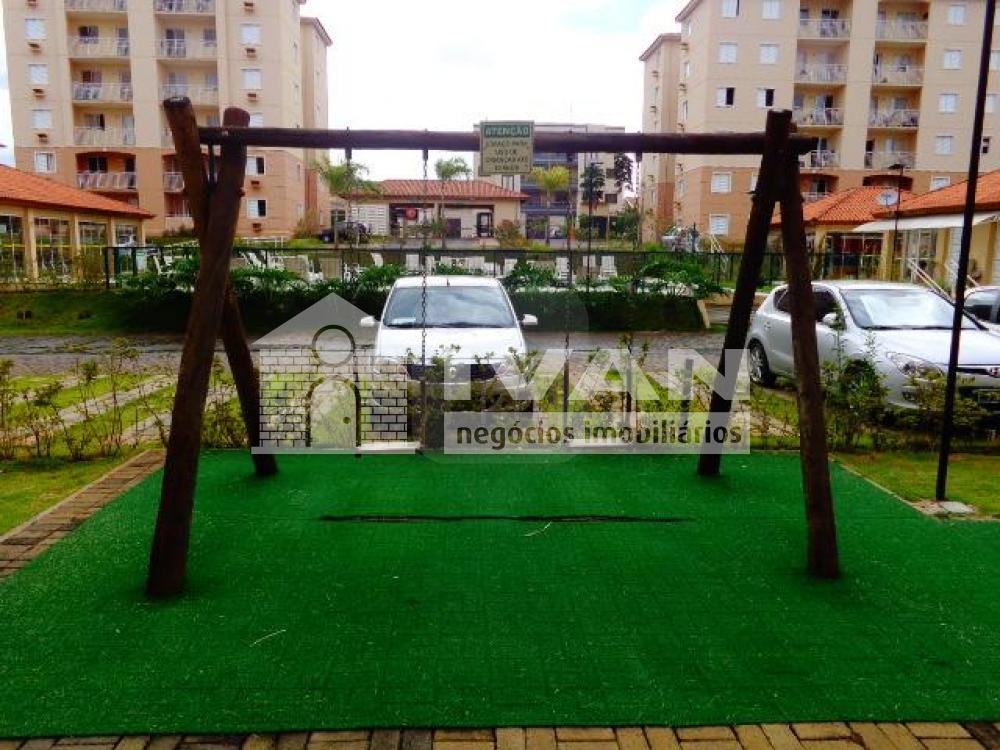 Comprar Apartamento / Padrão em Uberlândia R$ 220.000,00 - Foto 4