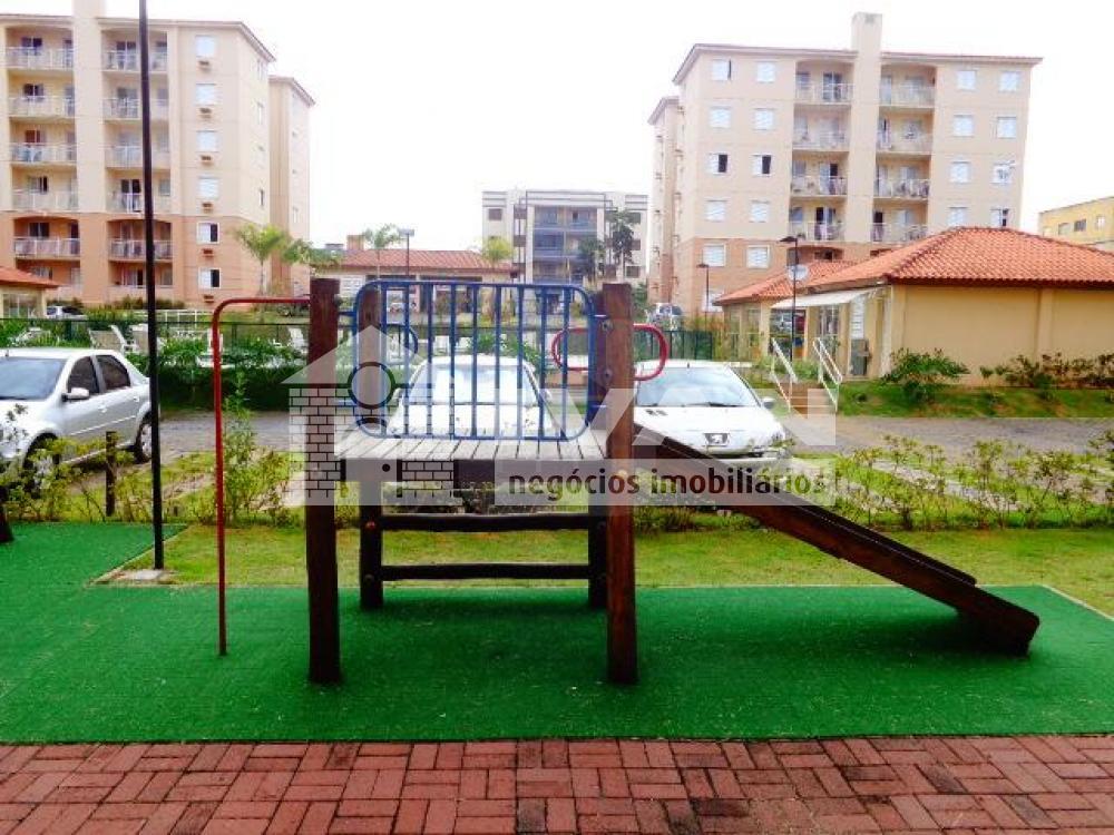 Comprar Apartamento / Padrão em Uberlândia R$ 220.000,00 - Foto 5