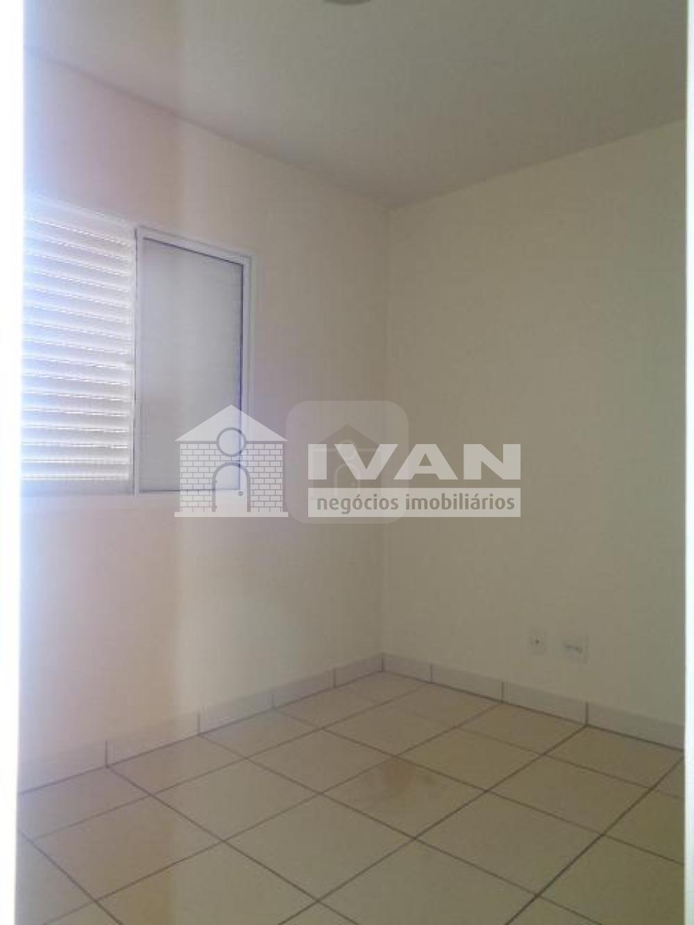 Comprar Apartamento / Padrão em Uberlândia R$ 220.000,00 - Foto 18