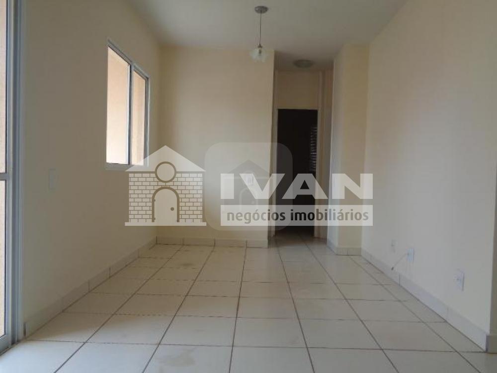 Comprar Apartamento / Padrão em Uberlândia R$ 220.000,00 - Foto 20