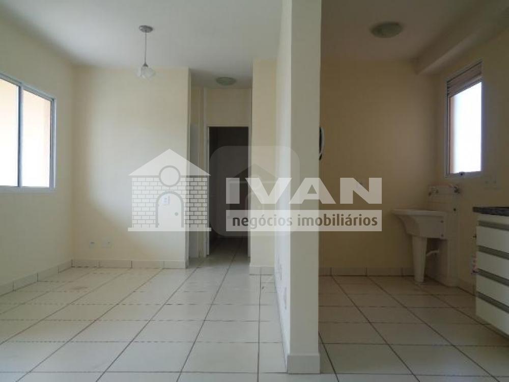 Comprar Apartamento / Padrão em Uberlândia R$ 220.000,00 - Foto 23