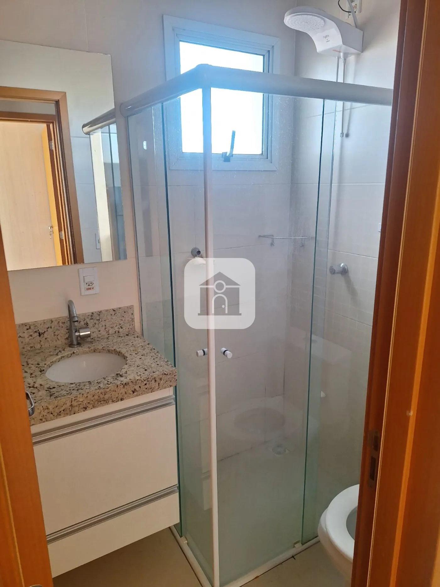 Alugar Apartamento / Padrão em Uberlândia R$ 800,00 - Foto 13
