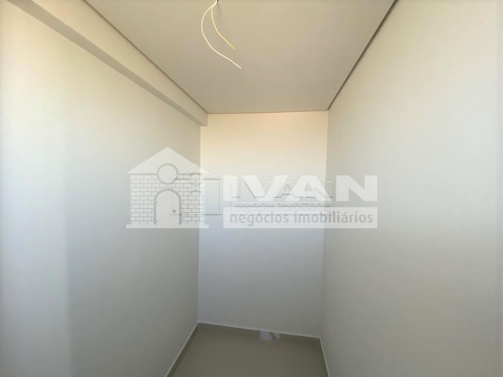 Comprar Apartamento / Padrão em Uberlândia R$ 770.000,00 - Foto 13