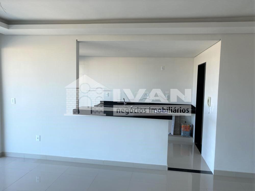 Comprar Apartamento / Padrão em Uberlândia R$ 770.000,00 - Foto 16
