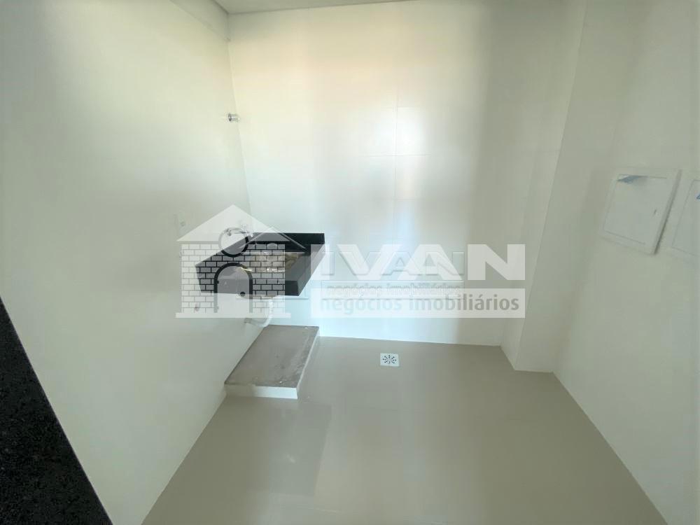 Comprar Apartamento / Padrão em Uberlândia R$ 770.000,00 - Foto 20