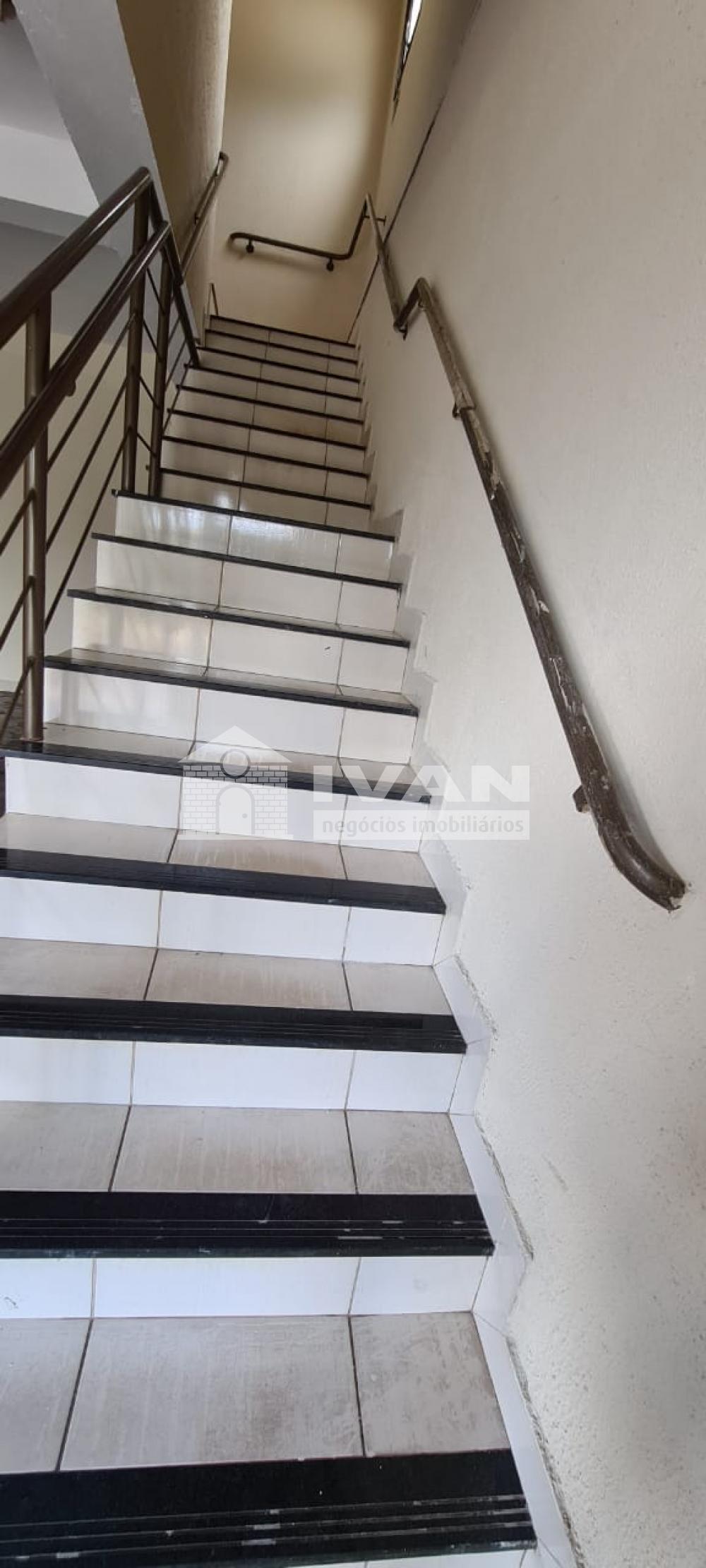 Alugar Apartamento / Sobrado em Uberlândia R$ 4.200,00 - Foto 4