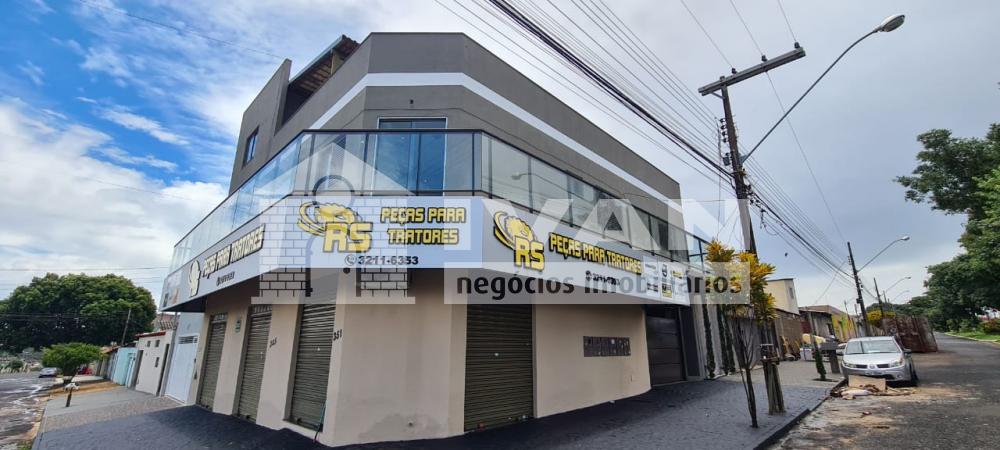 Alugar Apartamento / Sobrado em Uberlândia R$ 4.200,00 - Foto 1