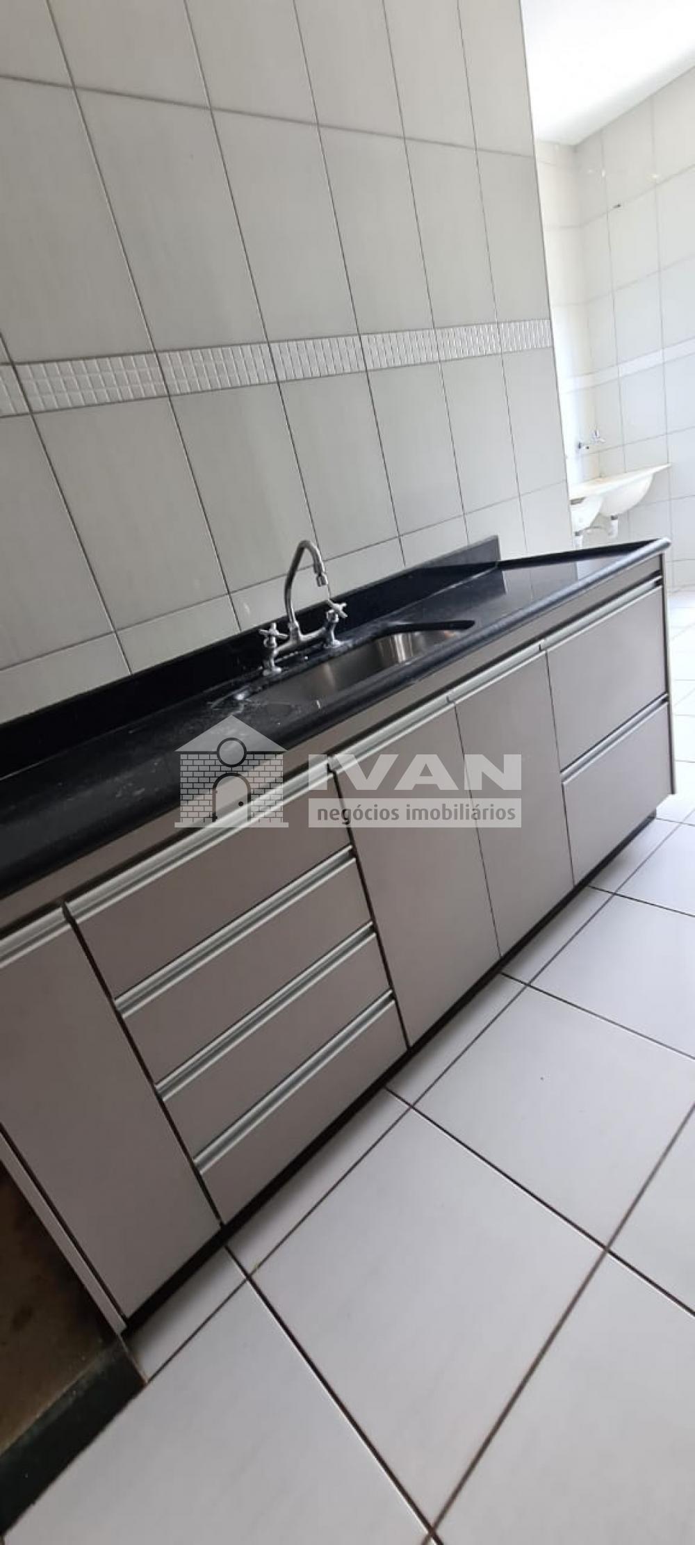 Alugar Apartamento / Sobrado em Uberlândia R$ 4.200,00 - Foto 9