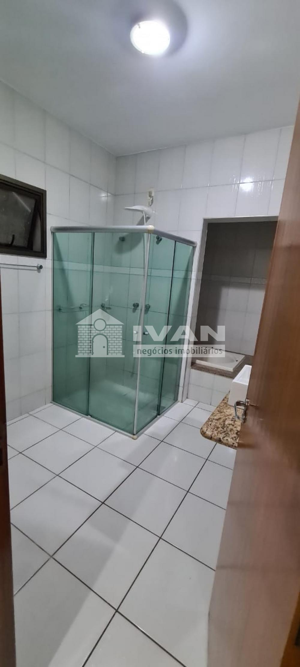 Alugar Apartamento / Sobrado em Uberlândia R$ 4.200,00 - Foto 12