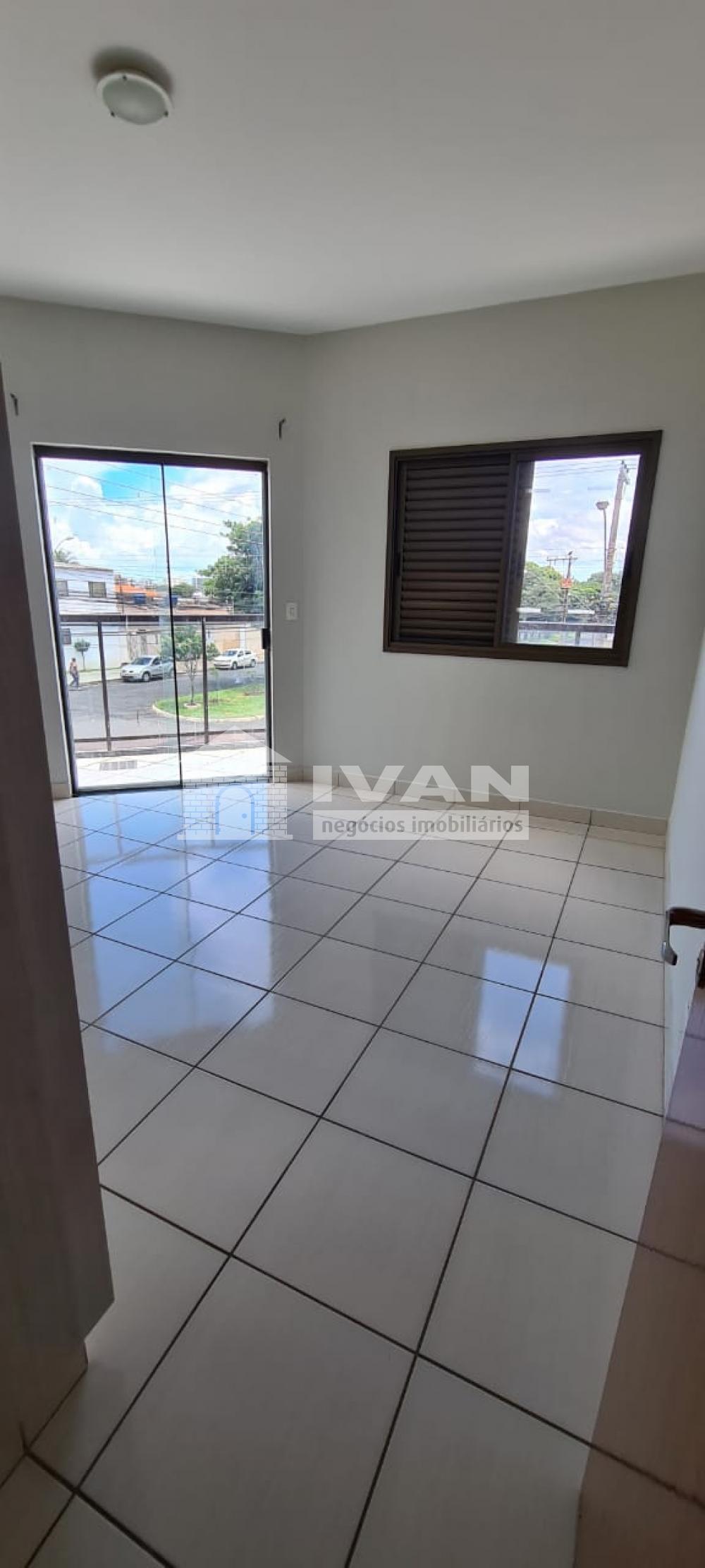 Alugar Apartamento / Sobrado em Uberlândia R$ 4.200,00 - Foto 10