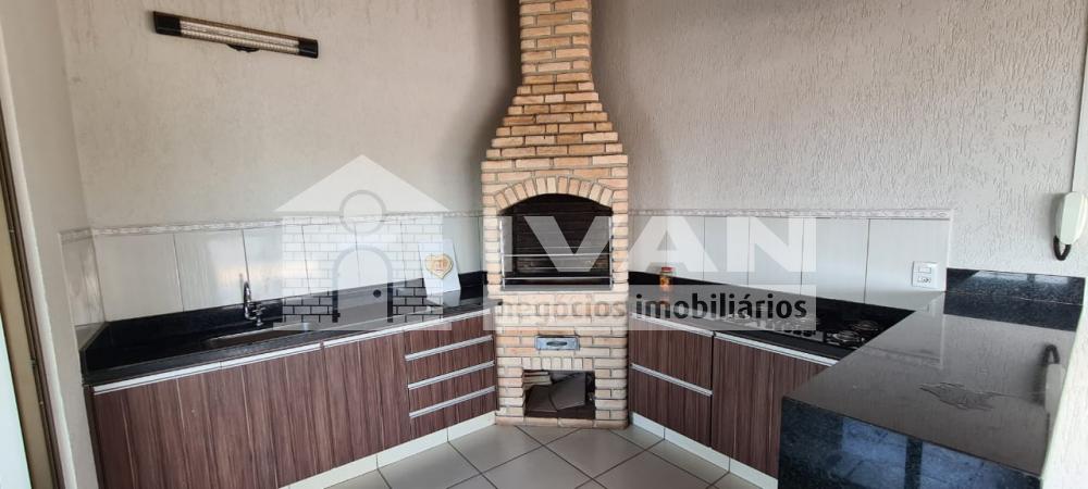 Alugar Apartamento / Sobrado em Uberlândia R$ 4.200,00 - Foto 15