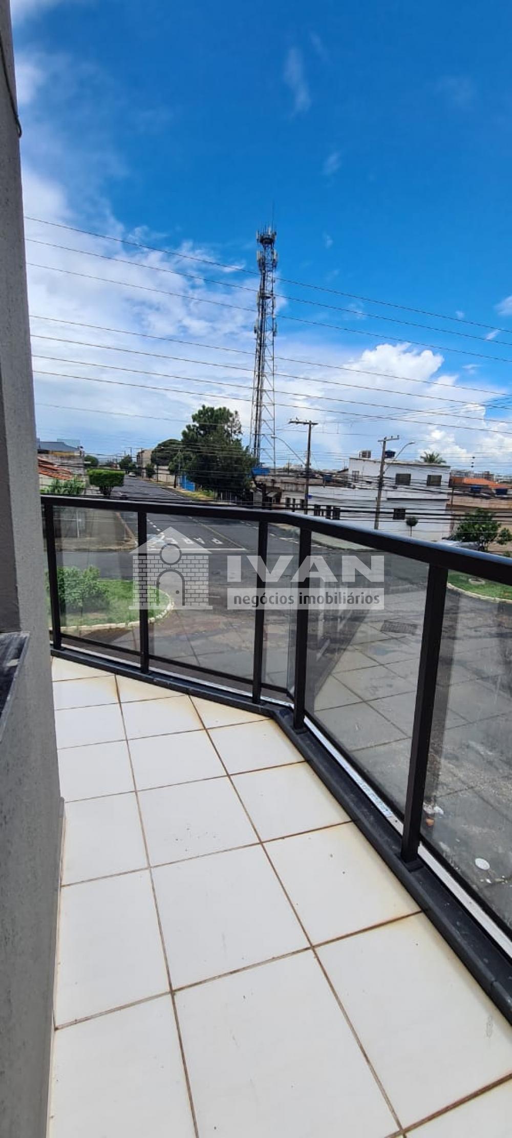 Alugar Apartamento / Sobrado em Uberlândia R$ 4.200,00 - Foto 14