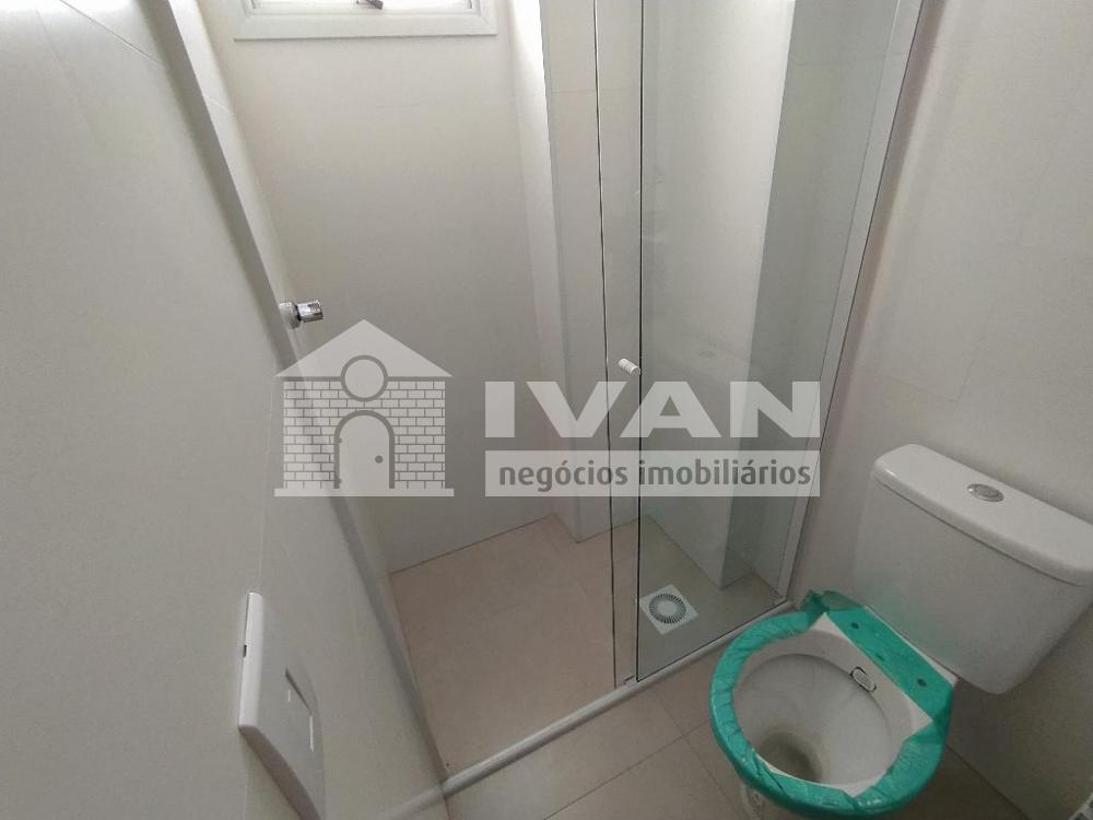 Alugar Apartamento / Padrão em Uberlândia R$ 2.500,00 - Foto 19