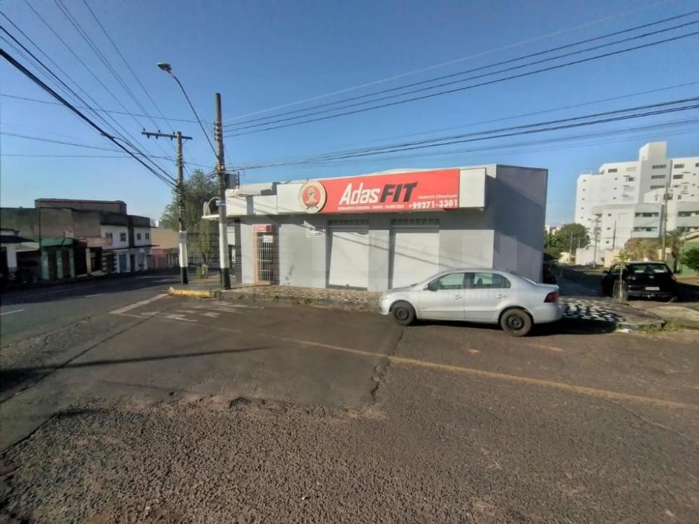 Alugar Comercial / Cômodo em Uberlândia R$ 3.000,00 - Foto 1