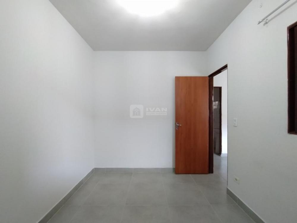 Alugar Casa / Condomínio em Uberlândia R$ 850,00 - Foto 9