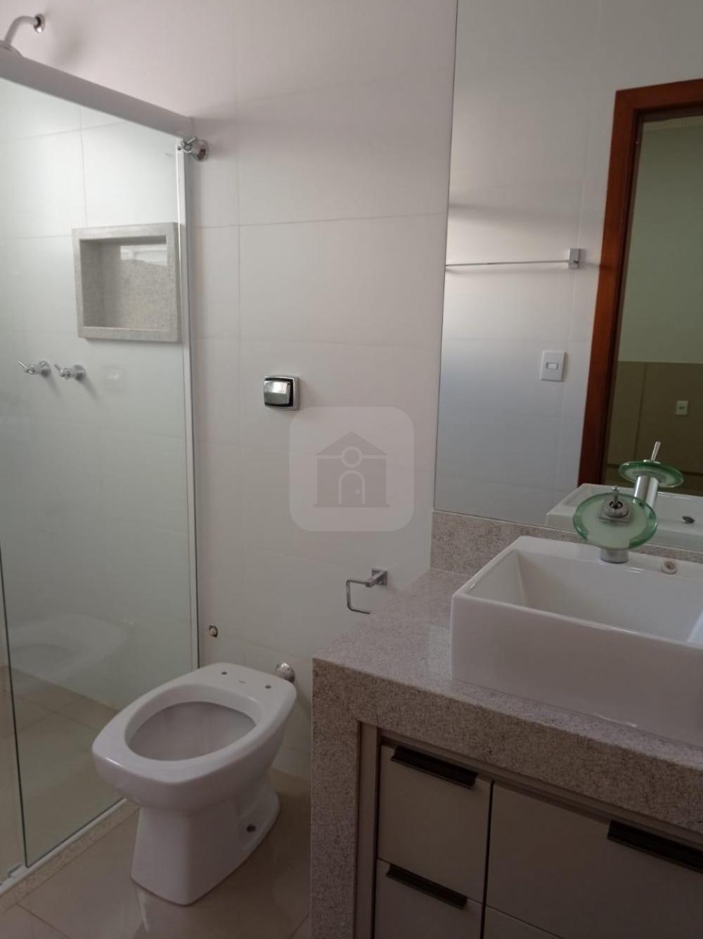 Alugar Casa / Condomínio em Uberlândia R$ 9.500,00 - Foto 9