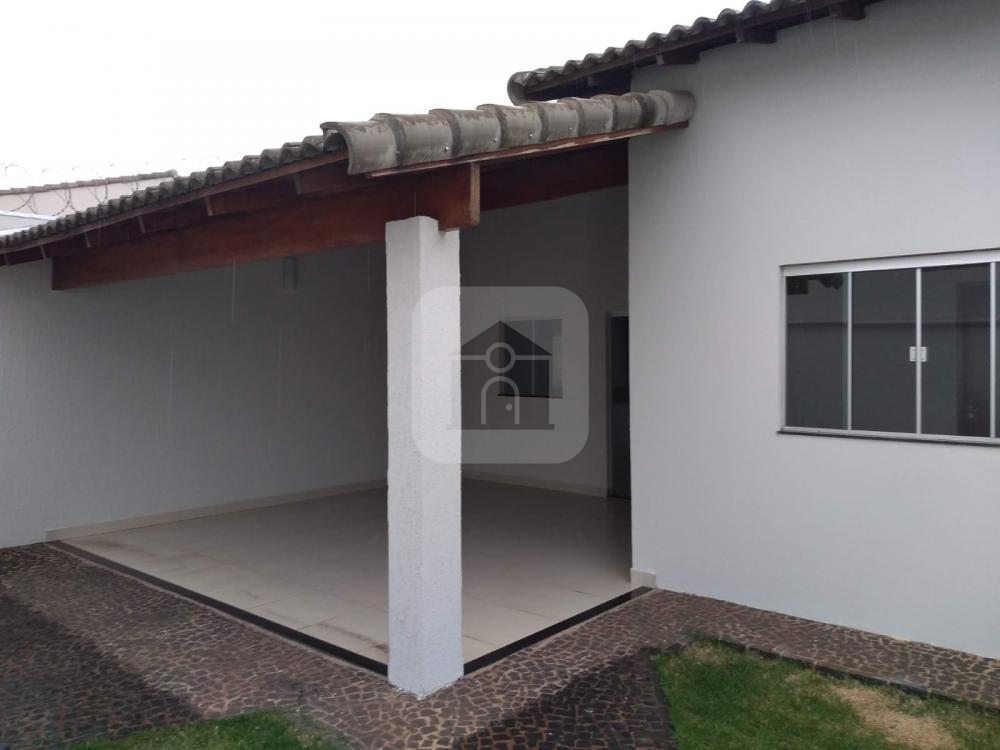 Comprar Casa / Padrão em Uberlândia R$ 525.000,00 - Foto 1