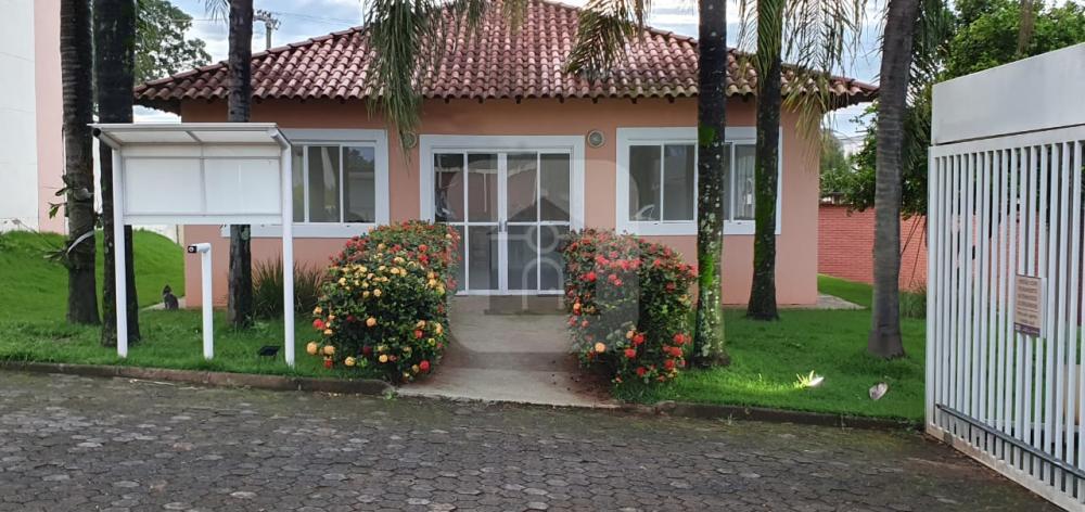 Alugar Casa / Condomínio em Uberlandia R$ 1.800,00 - Foto 2