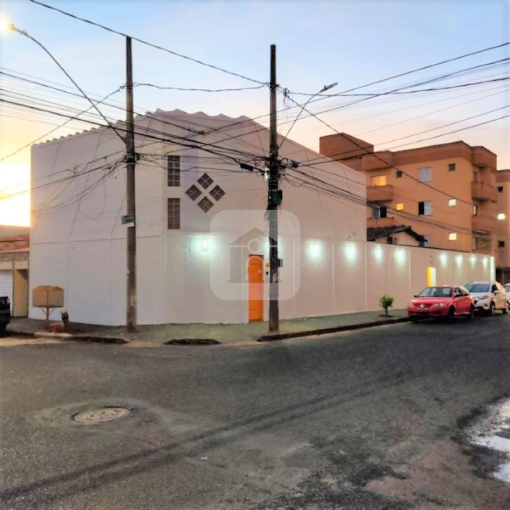 Alugar Comercial / Casa Comercial em Uberlândia R$ 7.000,00 - Foto 1 Alugar Comercial / Casa Comercial em Uberlândia R$ 7.000,00 - Foto 1