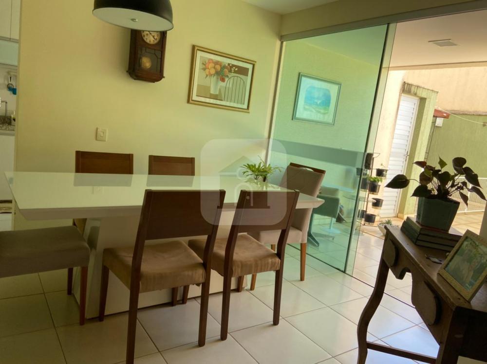 Comprar Apartamento / Padrão em Uberlândia R$ 650.000,00 - Foto 3