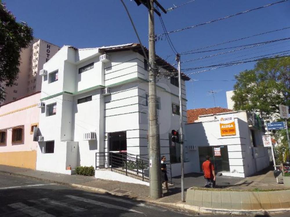 Alugar Comercial / Casa Comercial em Uberlândia R$ 7.000,00 - Foto 1 Alugar Comercial / Casa Comercial em Uberlândia R$ 7.000,00 - Foto 1