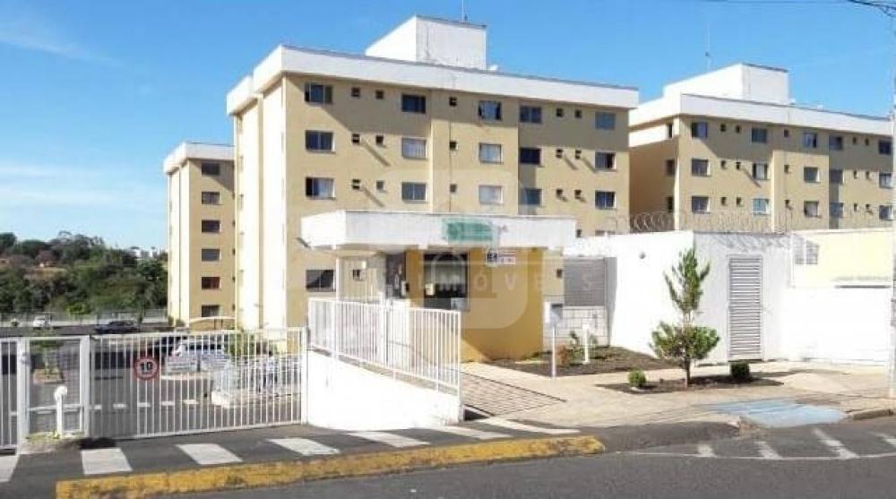 Comprar Apartamento / Loft em Uberlandia R$ 80.000,00 - Foto 1 Comprar Apartamento / Loft em Uberlandia R$ 80.000,00 - Foto 1