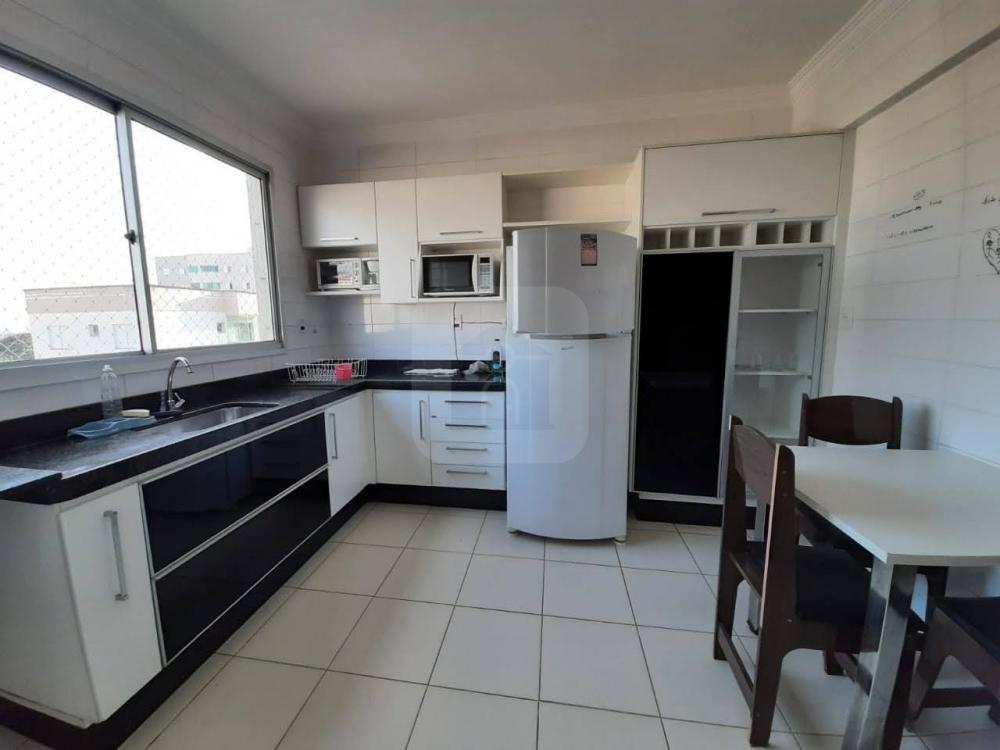 Comprar Apartamento / Padrão em Uberlândia R$ 270.000,00 - Foto 5
