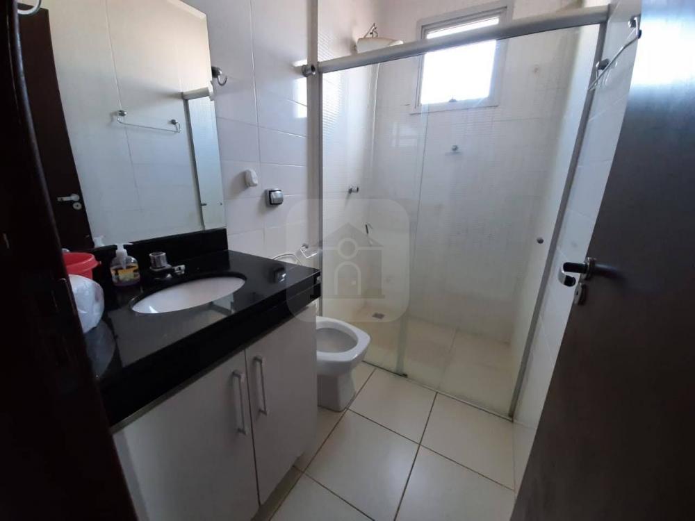 Comprar Apartamento / Padrão em Uberlândia R$ 270.000,00 - Foto 7