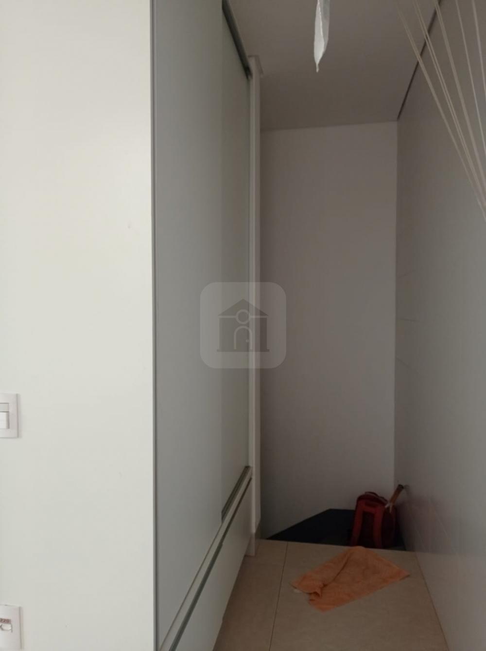 Alugar Casa / Condomínio em Uberlândia R$ 9.000,00 - Foto 19