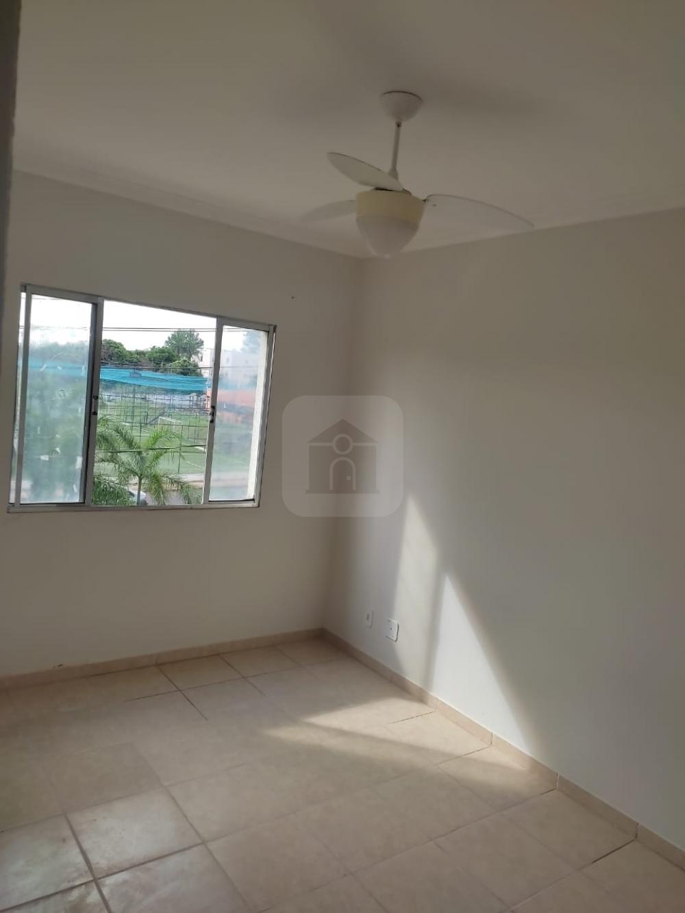 Comprar Apartamento / Padrão em Uberlândia R$ 169.000,00 - Foto 7