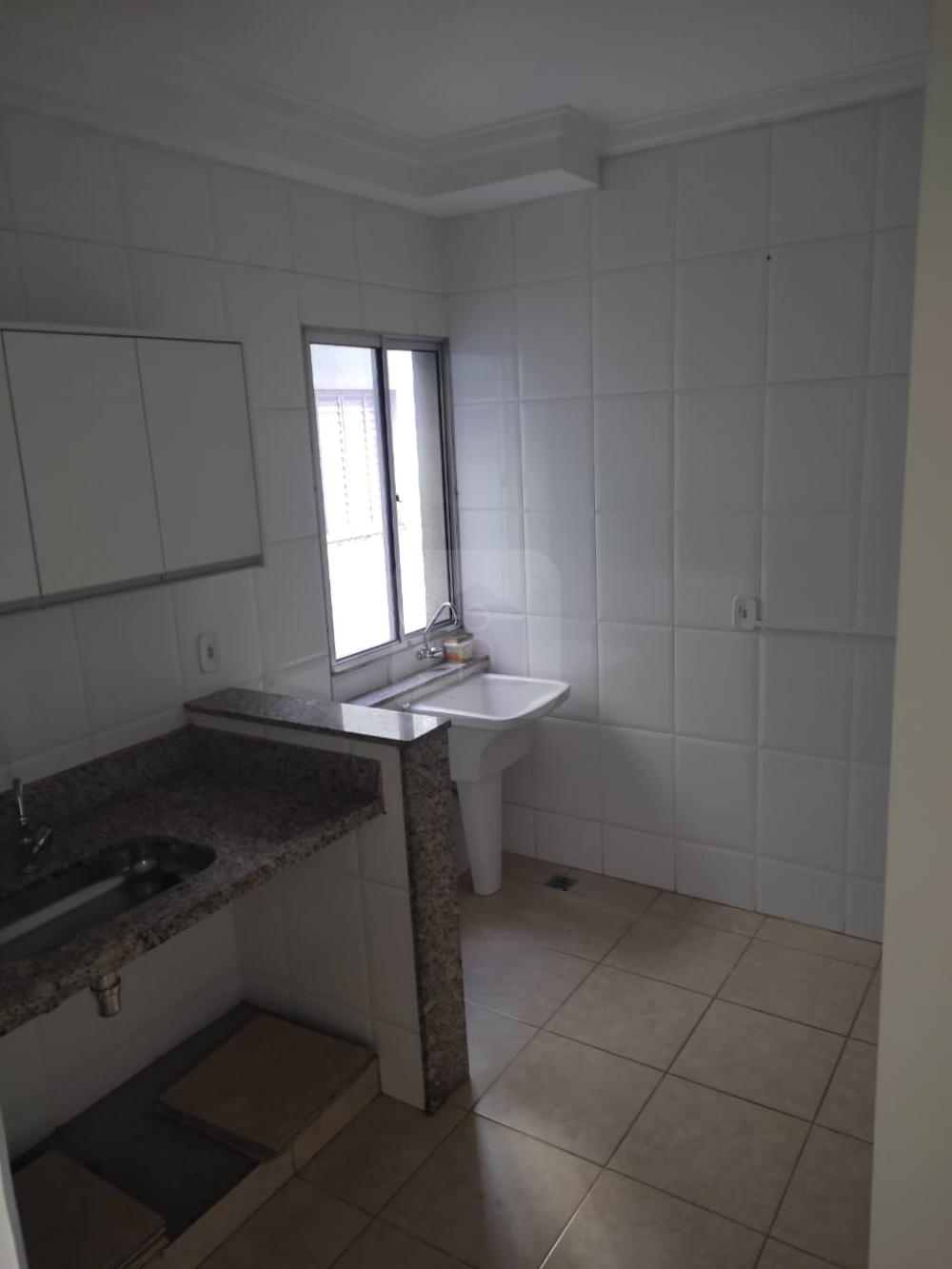 Comprar Apartamento / Padrão em Uberlândia R$ 169.000,00 - Foto 16