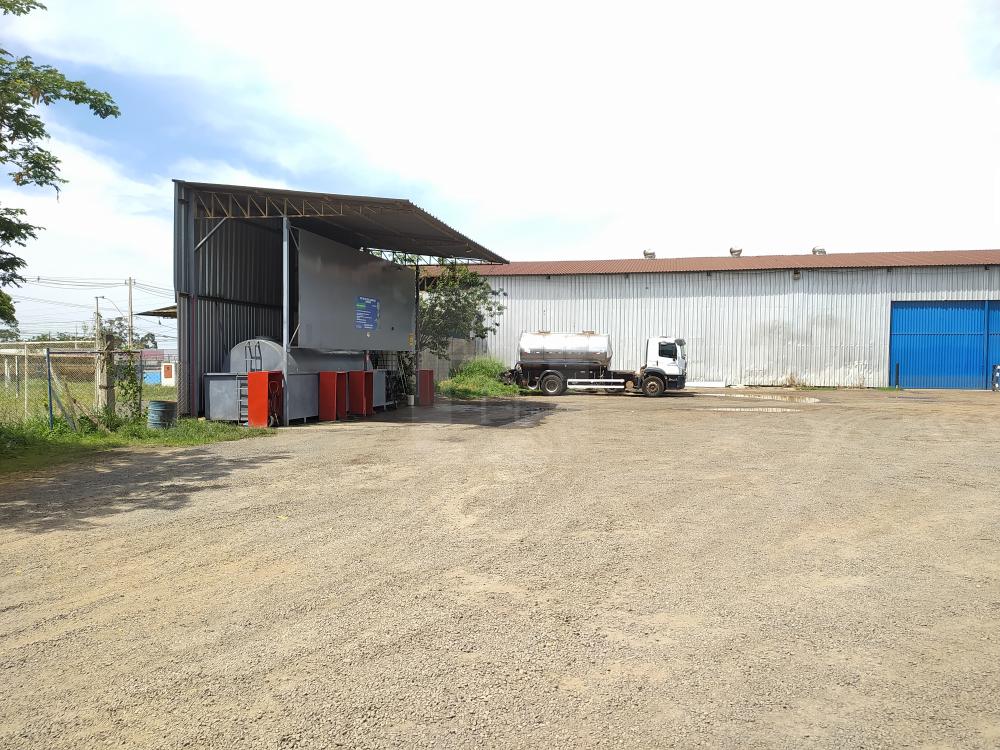 Alugar Comercial / Galpão em Uberlândia R$ 14.000,00 - Foto 22