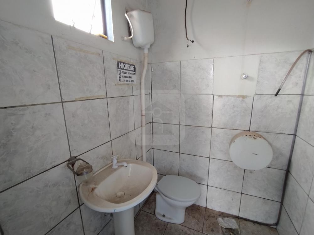 Alugar Comercial / Galpão em Uberlândia R$ 14.000,00 - Foto 17