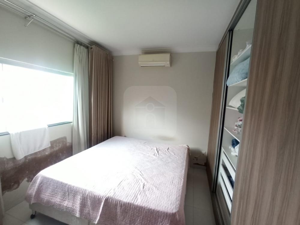 Alugar Casa / Padrão em Uberlândia R$ 3.900,00 - Foto 11