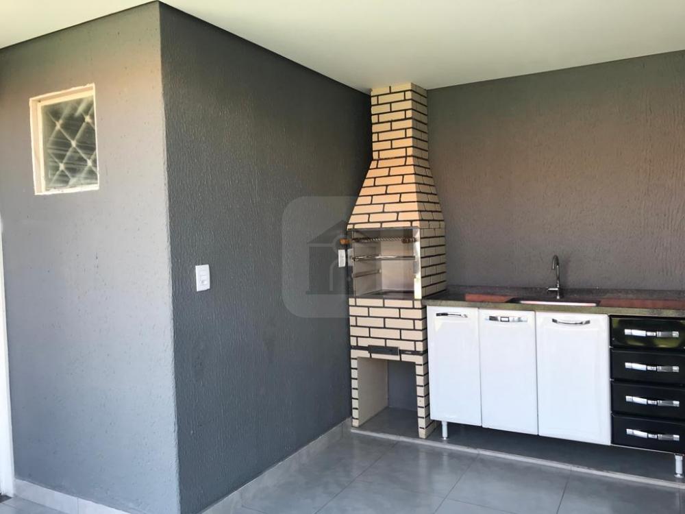 Comprar Casa / Padrão em Uberlândia R$ 690.000,00 - Foto 18