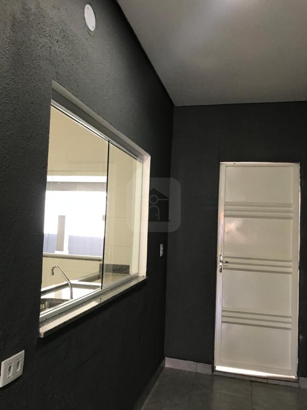 Comprar Casa / Padrão em Uberlândia R$ 690.000,00 - Foto 13