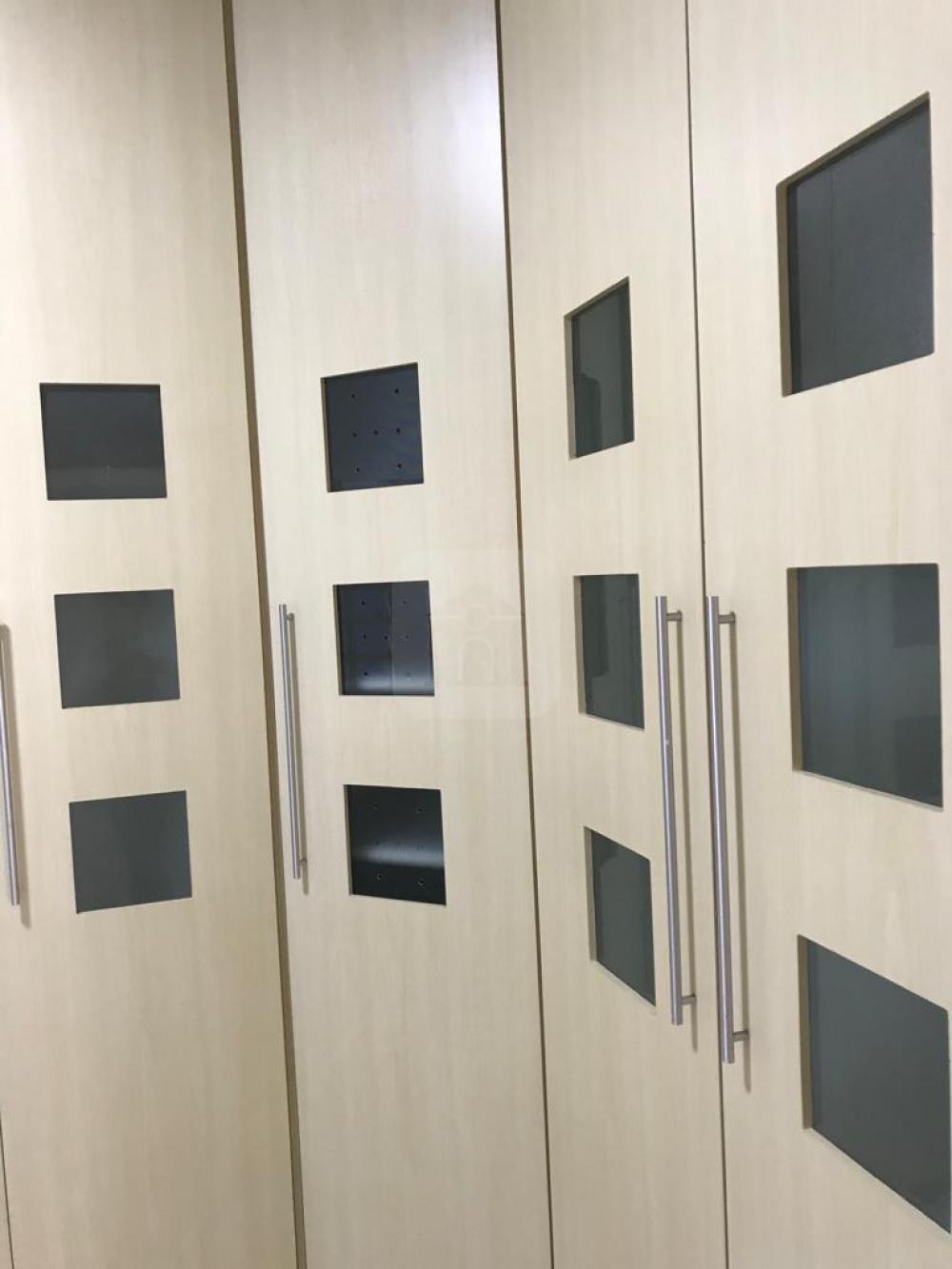 Comprar Casa / Padrão em Uberlândia R$ 690.000,00 - Foto 8