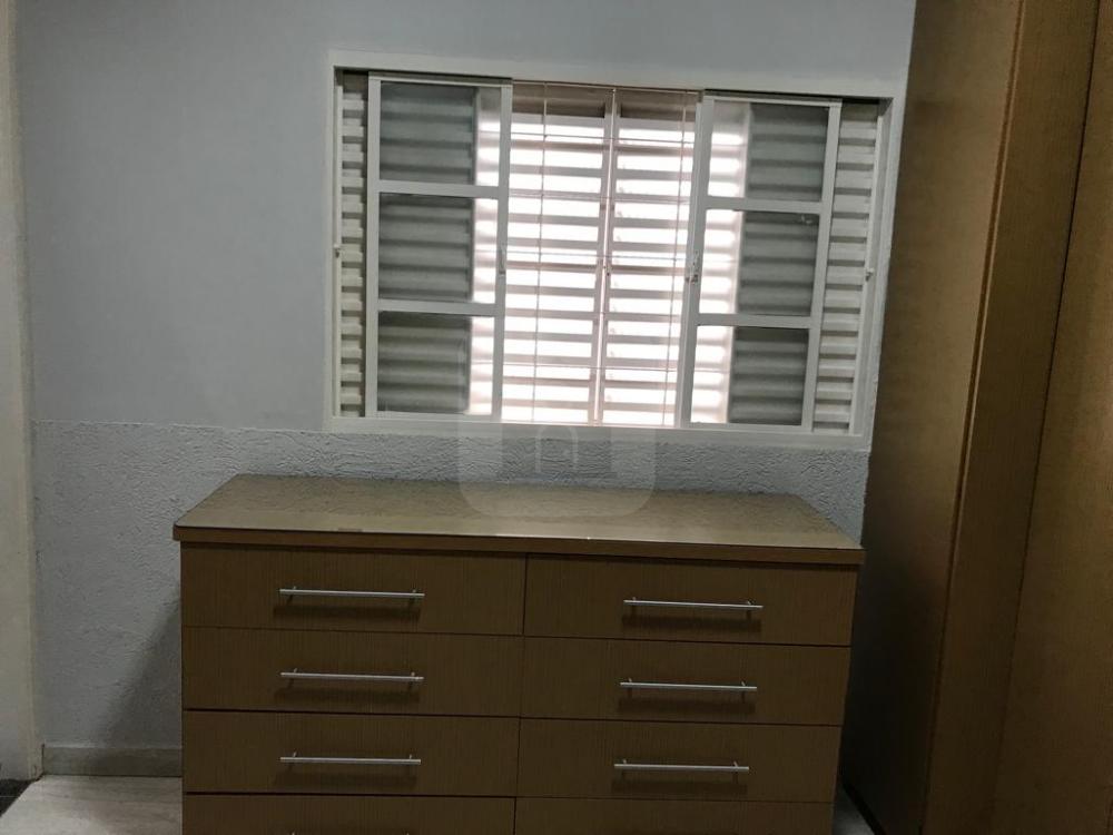 Comprar Casa / Padrão em Uberlândia R$ 690.000,00 - Foto 9