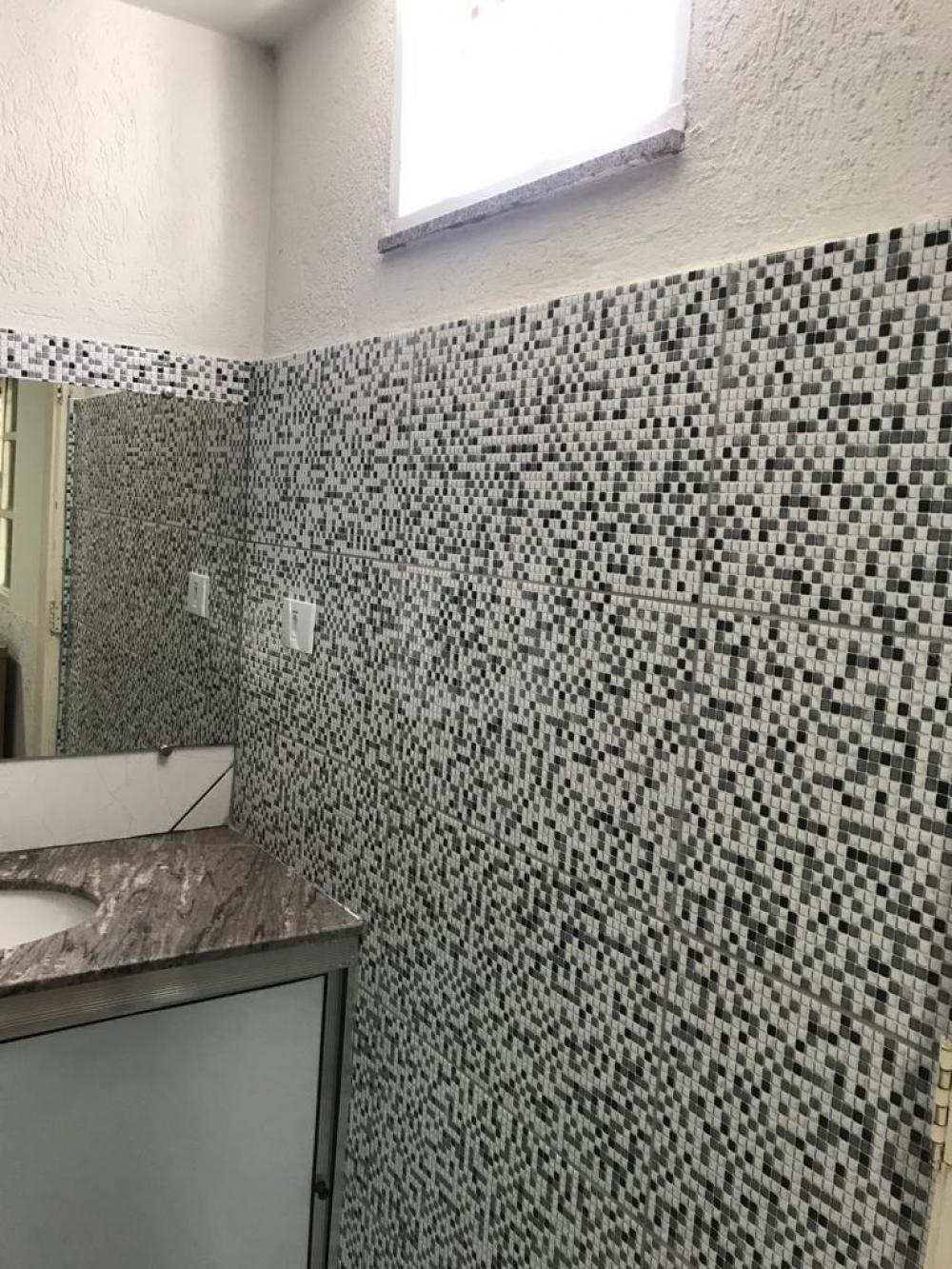 Comprar Casa / Padrão em Uberlândia R$ 690.000,00 - Foto 15